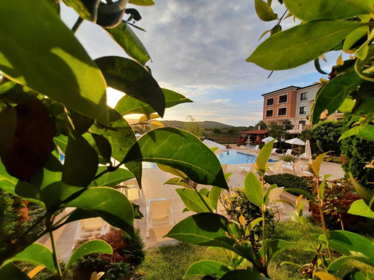 Lilia Apartments Каваци, Созопол Eksteriør billede