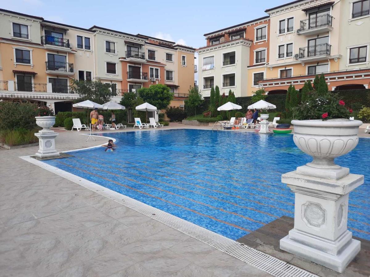 Lilia Apartments Каваци, Созопол Eksteriør billede